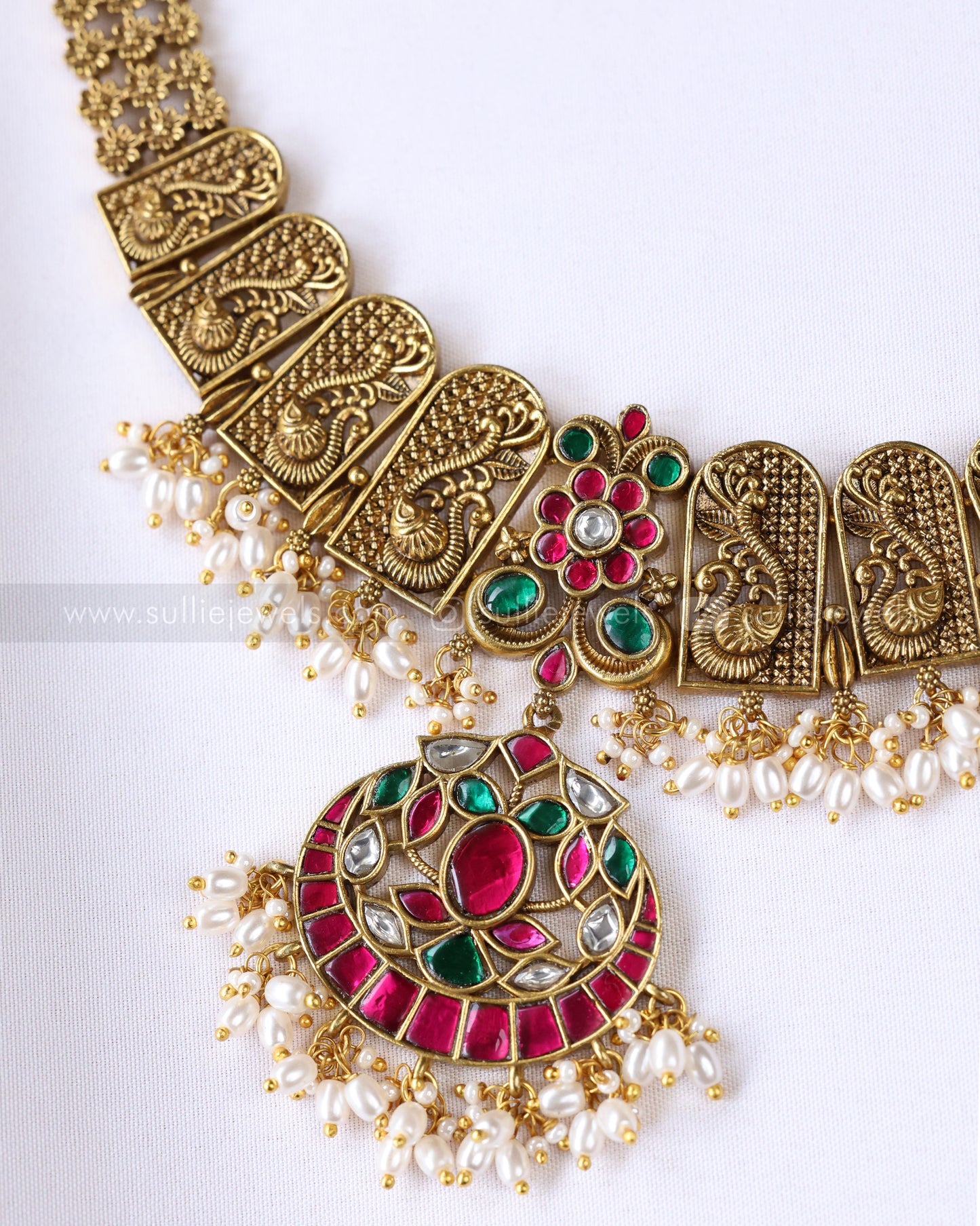 3822 - Premium Jadau Kemp Statement Necklace with Stud
