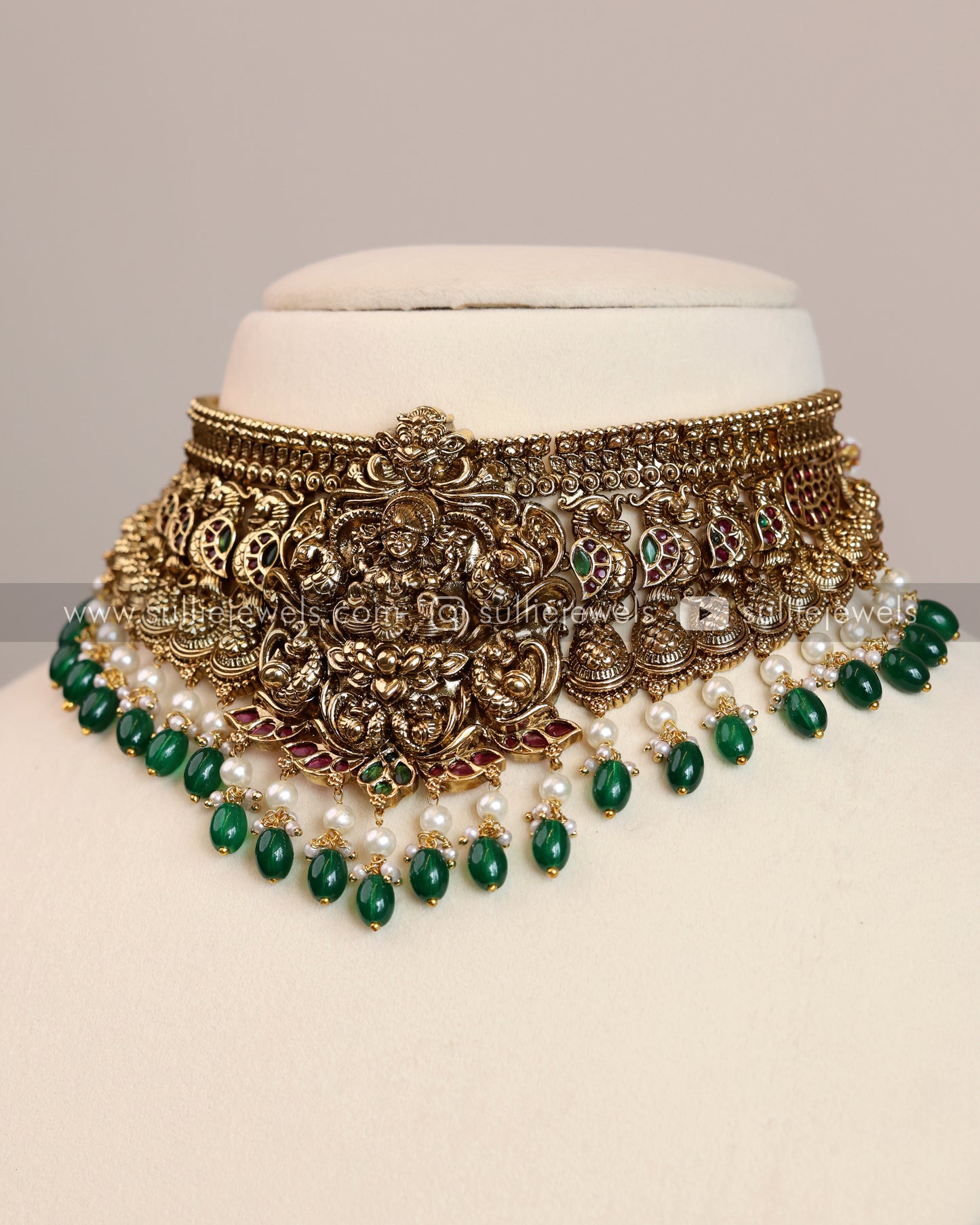 Antique Premium Nagas Bridal Choker with earring (Green Beads)