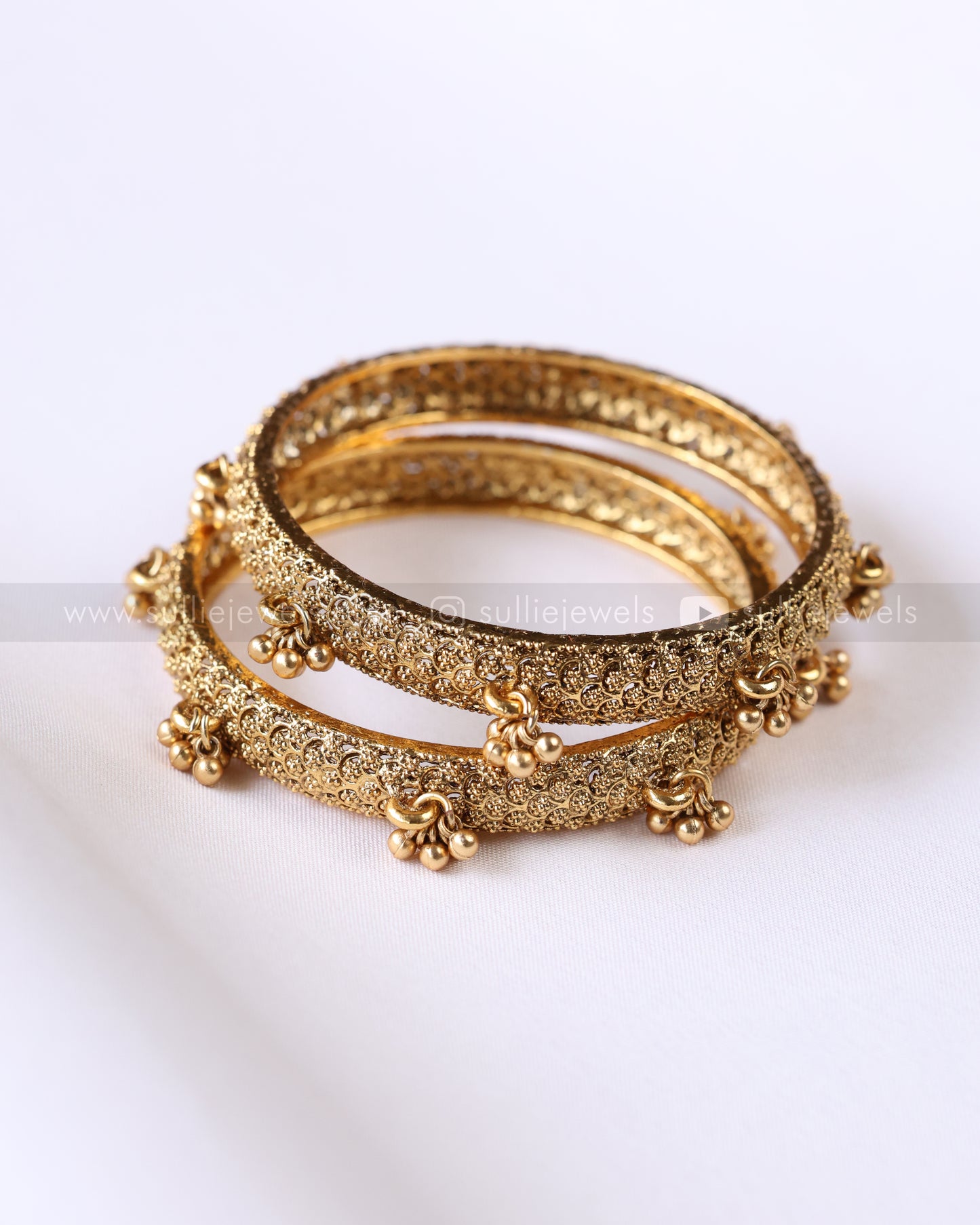 9083 - Sullie Basic Gold Ghungroo Bangle - Set of 2