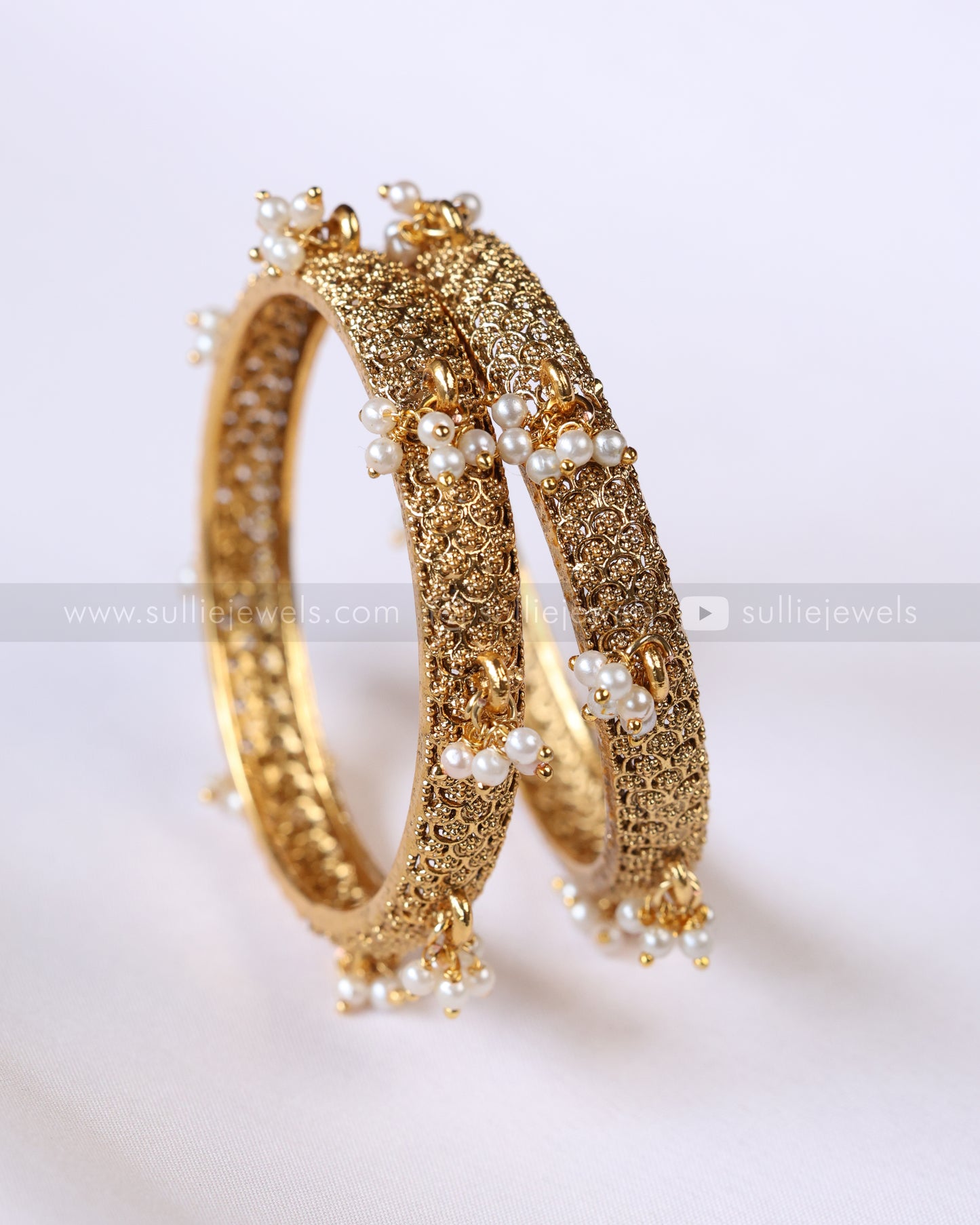 9082 - Sullie Basic Pearl Ghungroo Bangle - Set of 2