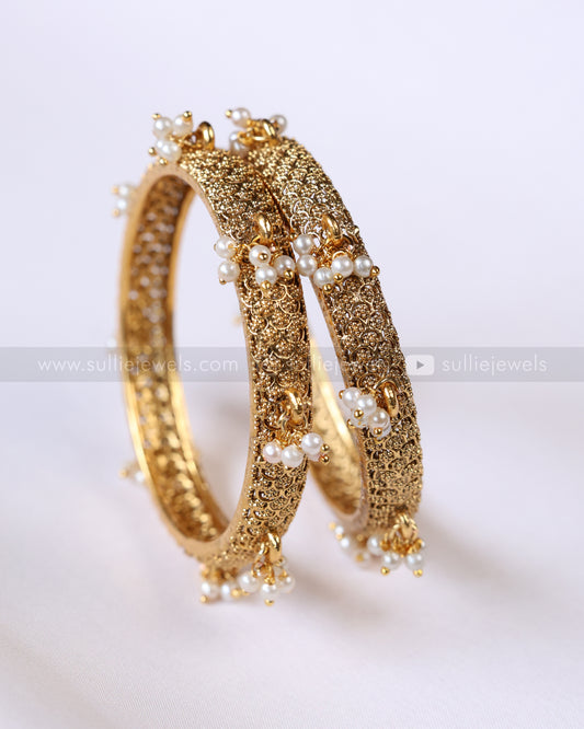 9082 - Sullie Basic Pearl Ghungroo Bangle - Set of 2