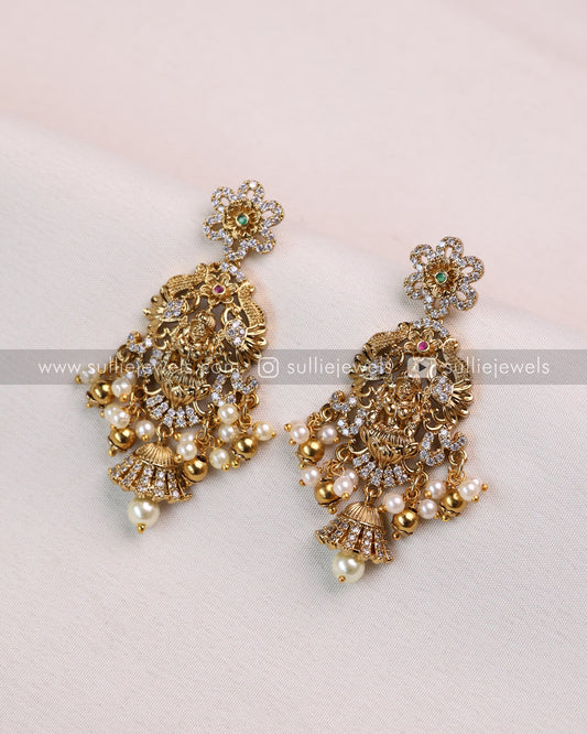 Lakshmi Stone Earring with Pearls