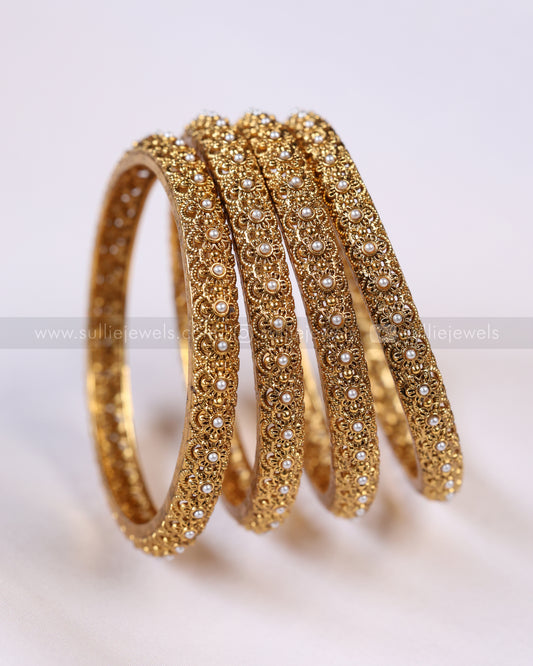 9084 - Sullie Basic - Floral Pearl Bangle - Set of 4