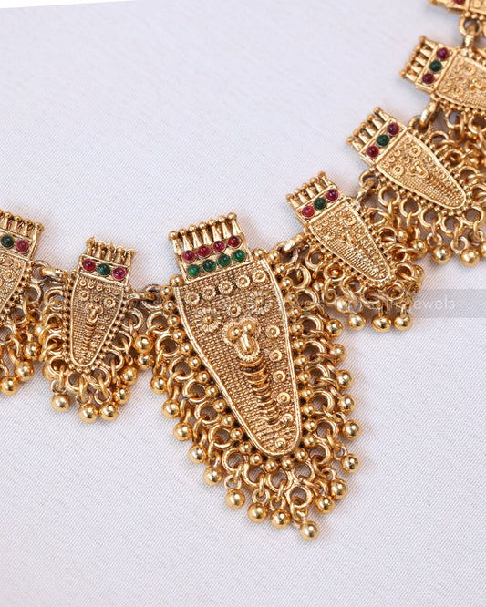 3787 - Sullie Basic - Kerala Style Nettipattam Necklace with Stud