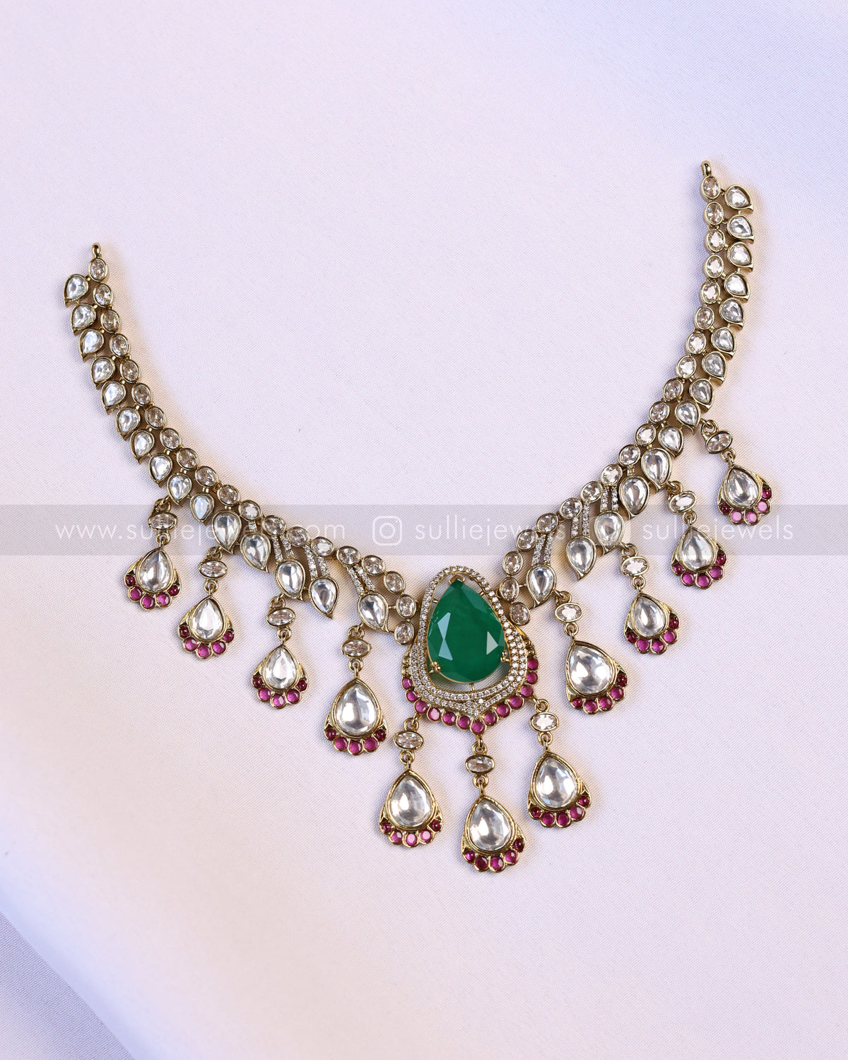 3938 - Victorian Green Centre Stone Raindrop Polki Necklace with Earring