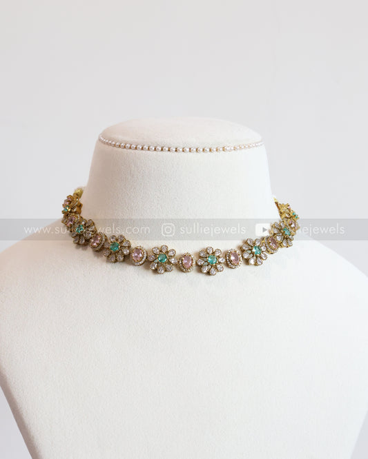 3730 - Pastel Shade Floral Victorian Necklace with Stud