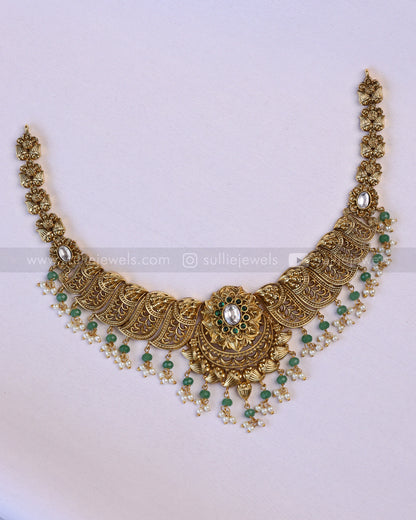 3943 - No Idol Statement Feather Design Necklace with Stud - Mint Beads