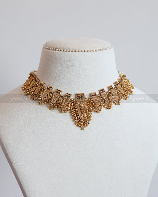 3787 - Sullie Basic - Kerala Style Nettipattam Necklace with Stud