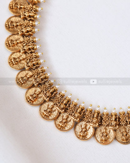 3802 - Sullie Basic - Lakshmi Gold Coin Pearl Necklace with Stud