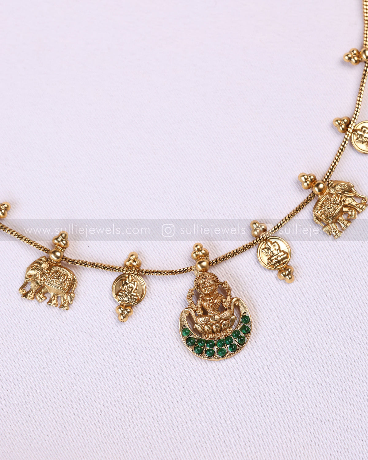 3946 - Sullie Basic Green Lakshmi Elephant Coin Minimal Necklace with Stud
