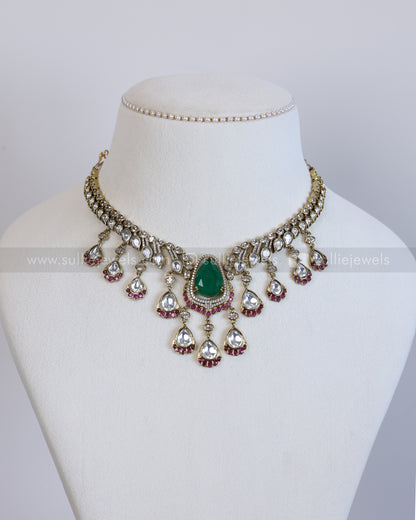 3938 - Victorian Green Centre Stone Raindrop Polki Necklace with Earring