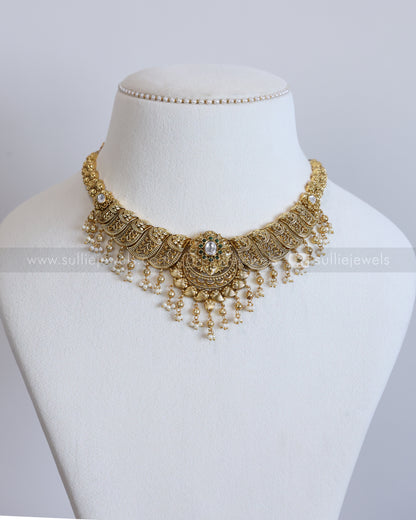 3942 - No Idol Statement Feather Design Necklace with Stud - Gold Beads