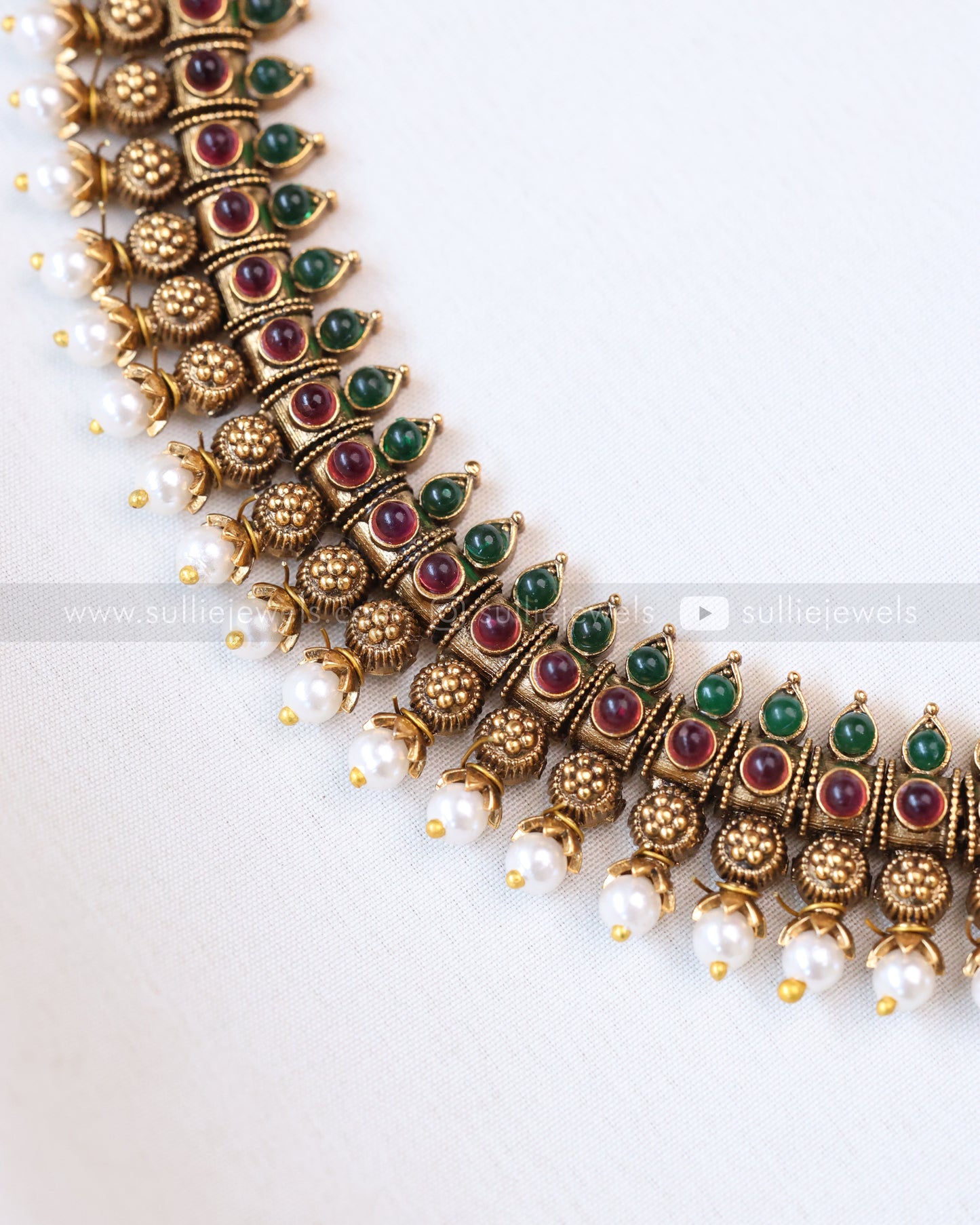 3800 - Sullie Basic - Antique Gold Multi Stone Pearl Necklace with Stud