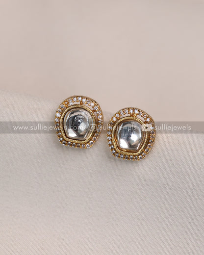 Kundan Polki Minimal Pendant with Earrings