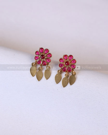 2171 - Sullie Basic Ruby Flower Gold Beaded Elakkathali Choker with Stud