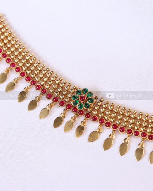 2172 - Sullie Basic Green Flower Gold Beaded Elakkathali Choker with Stud