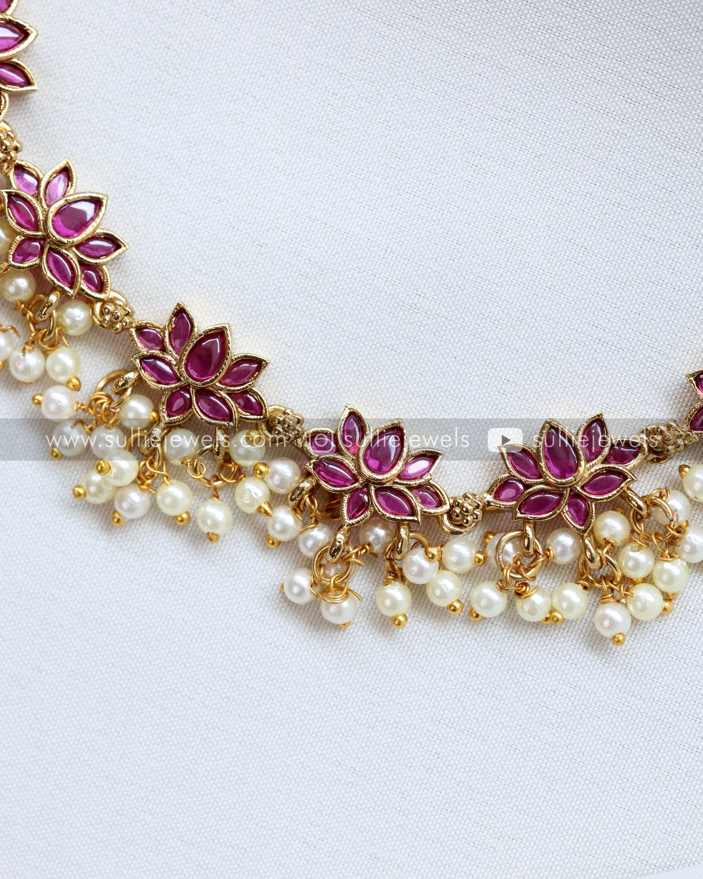 Lotus with Pearl hangings Necklace Set
