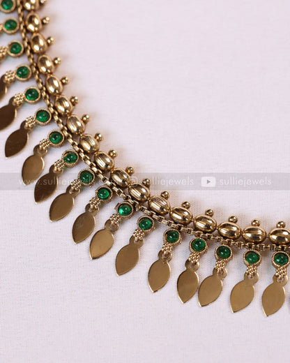 2163 - Sullie Basic Green Stone Tube Bead Elakkathali Necklace with Stud