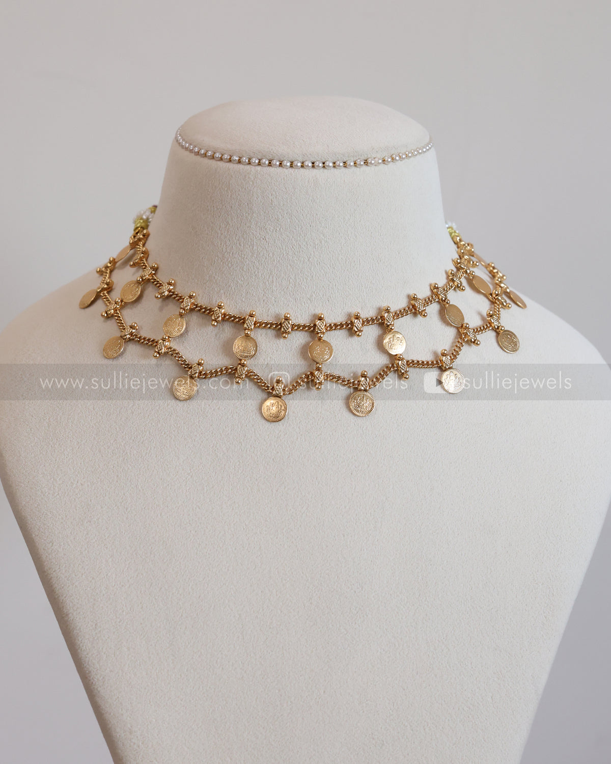 2170 - Sullie Basic Lakshmi Coin Choker / Necklace with Stud