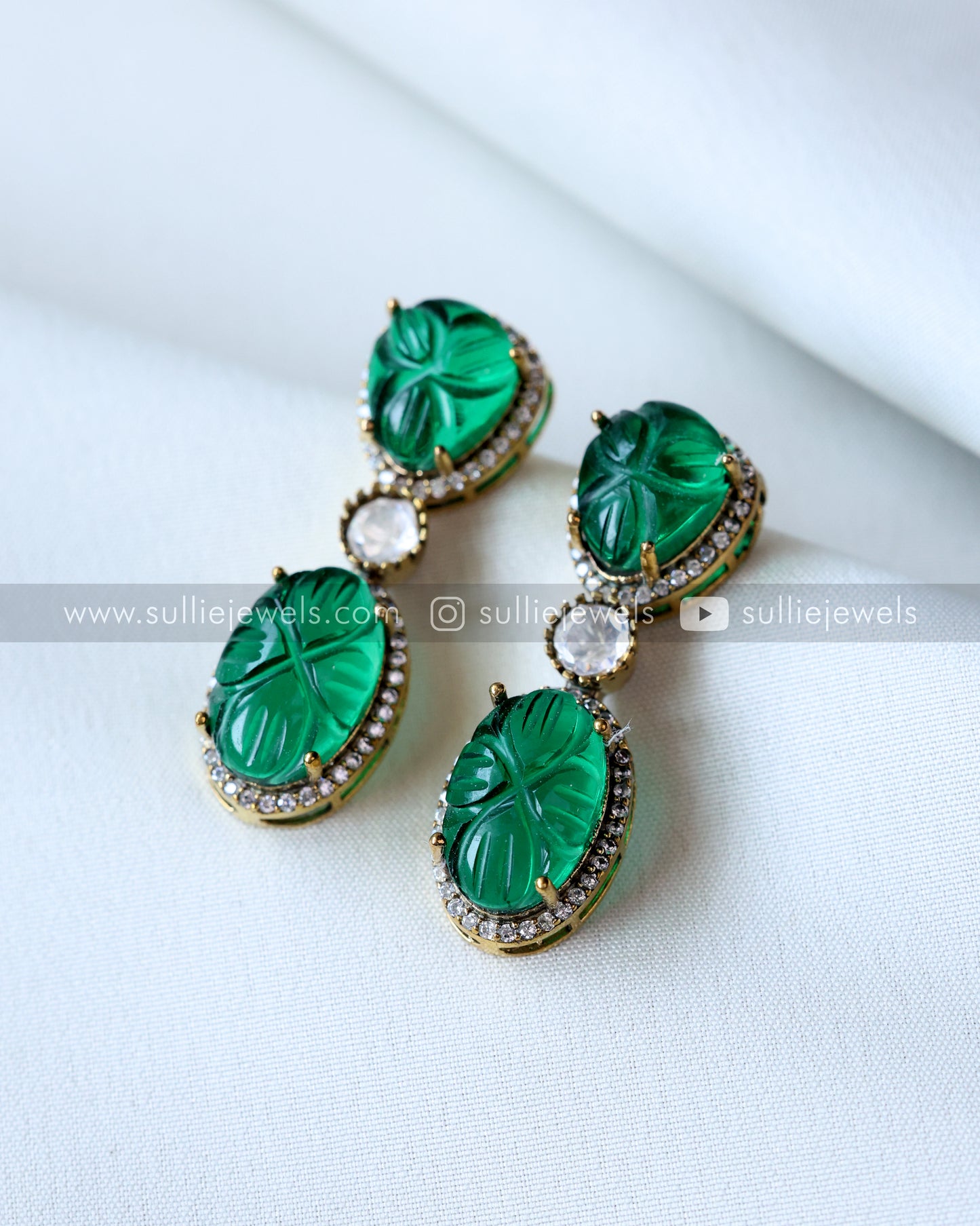 Carved Stone Premium Choker with Earring