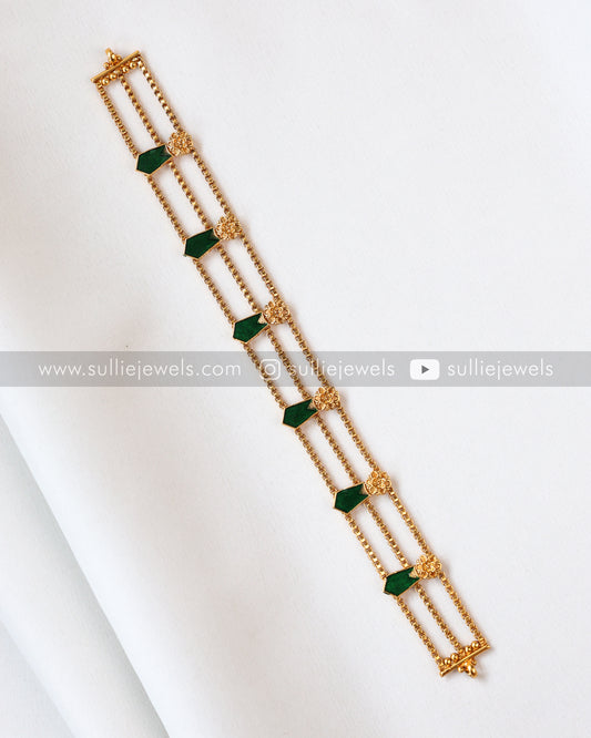 Sullie Basic - Palakka 3 Line Choker with Stud