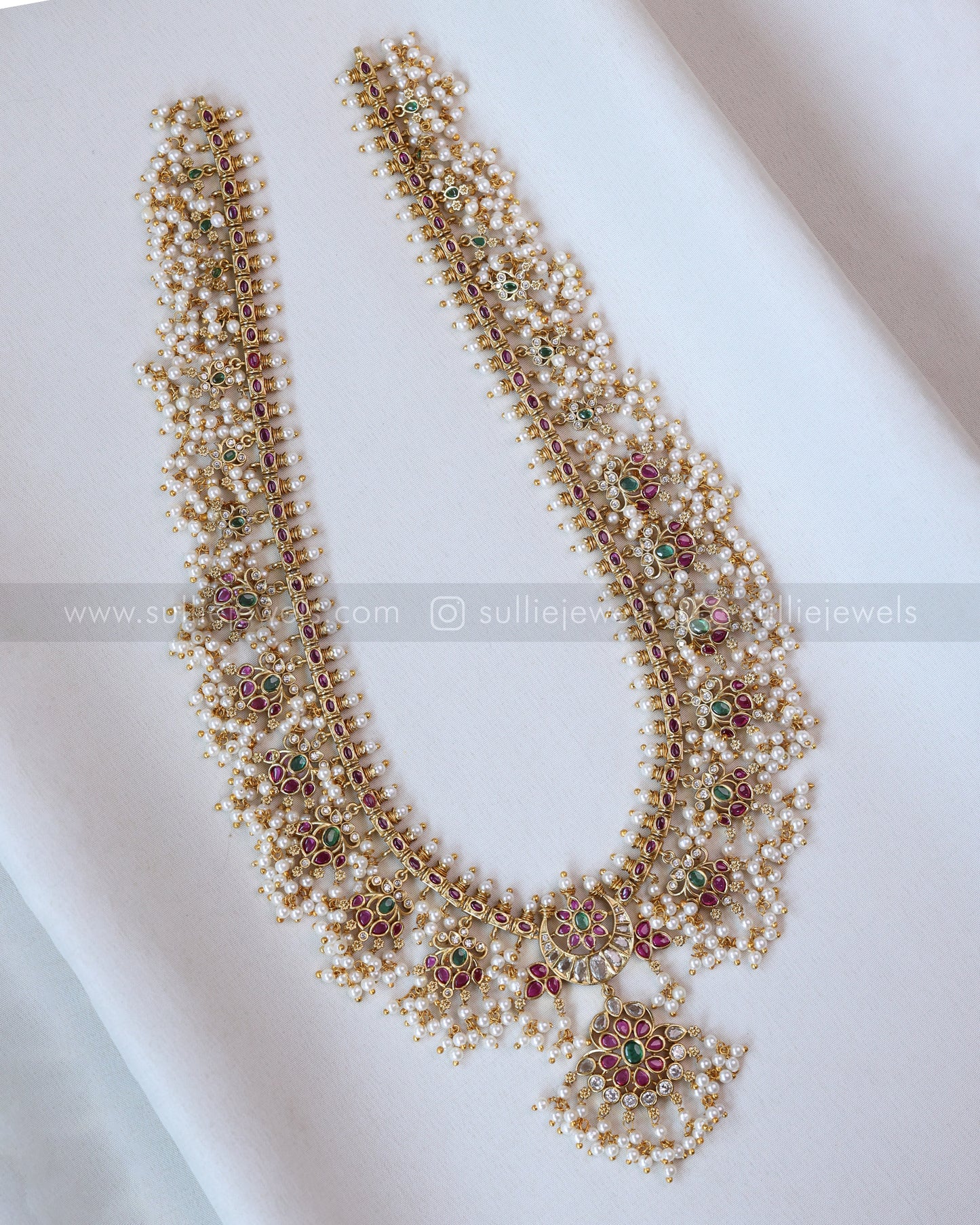 7154 - No Idol Lotus kemp Guttapusalu Long Chain / Haram with Earring