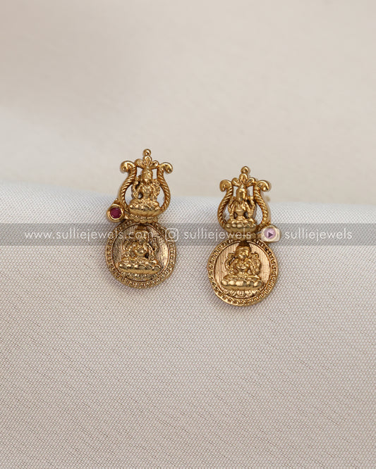 Detailed Coin/Kaashu Stud