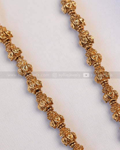 6051 - Sullie Basic - Lotus Chain Red Stone Peacock Green Beads Pendant with Stud