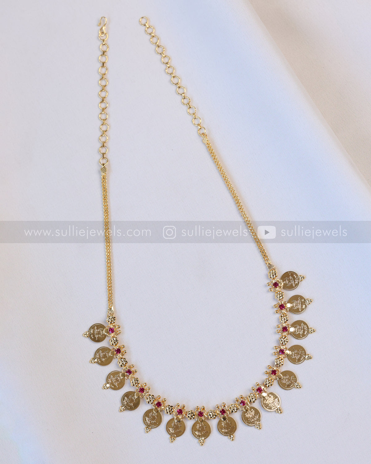 3941 - Minimal Gold Plated Coin Necklace / Kashumaala
