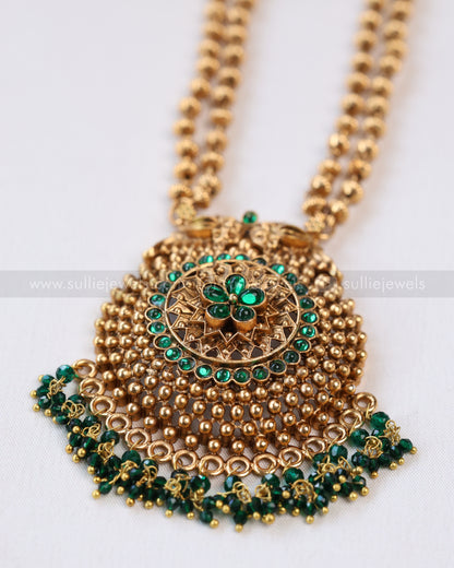 6042 - Sullie Basic - Green Flower Two Layered Gold Beaded Pendant with Jhumka