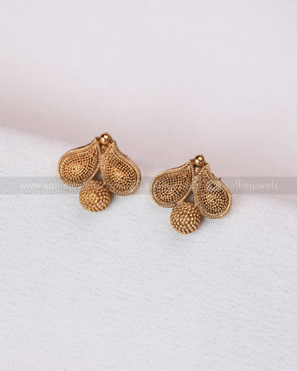 3777 - Sullie Basic - Gold Mango Necklace with Stud