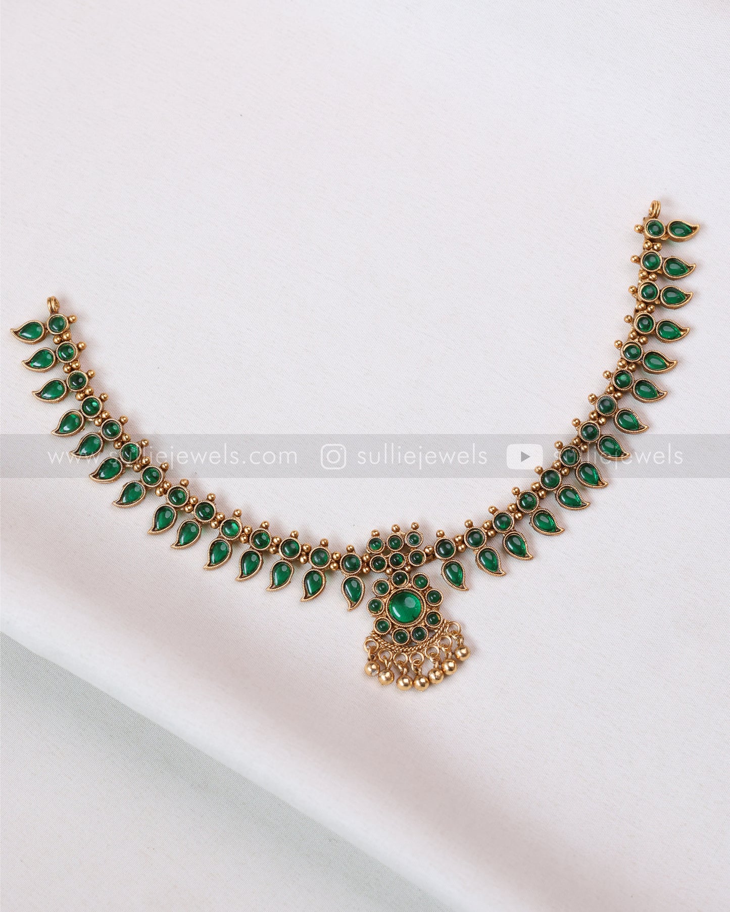 3779 - Sullie Basic Green Palakka Mango Necklace with Stud