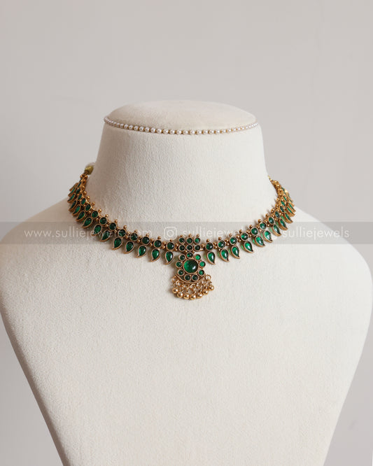 3779 - Sullie Basic Green Palakka Mango Necklace with Stud