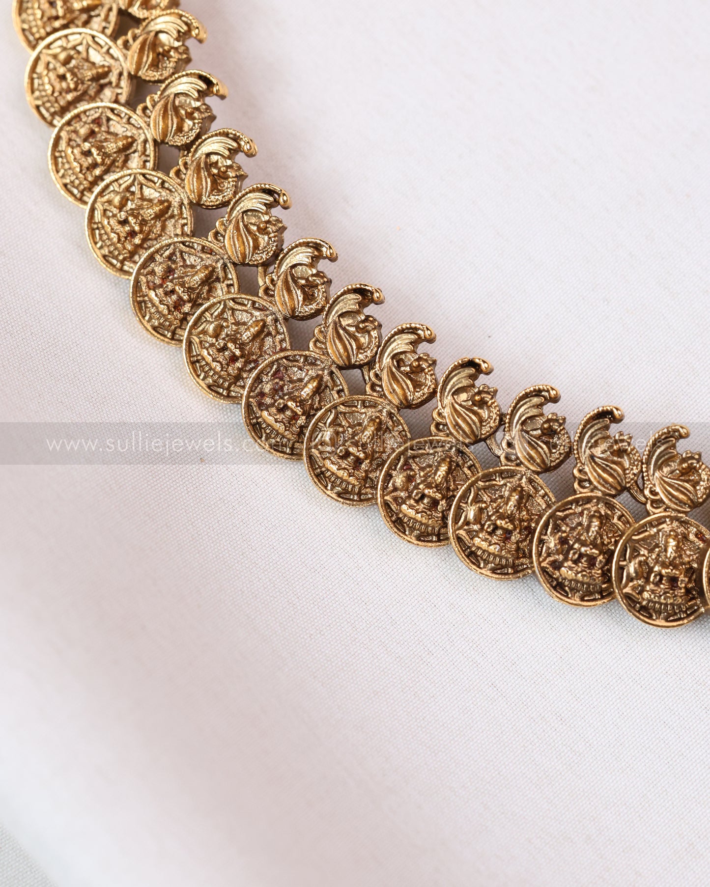 3782 - Sullie Basic Antique Peacock Coin Necklace with Stud
