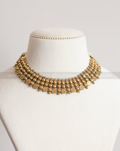 3783 - Sullie Basic - Golden Beaded Coin  Necklace with Stud