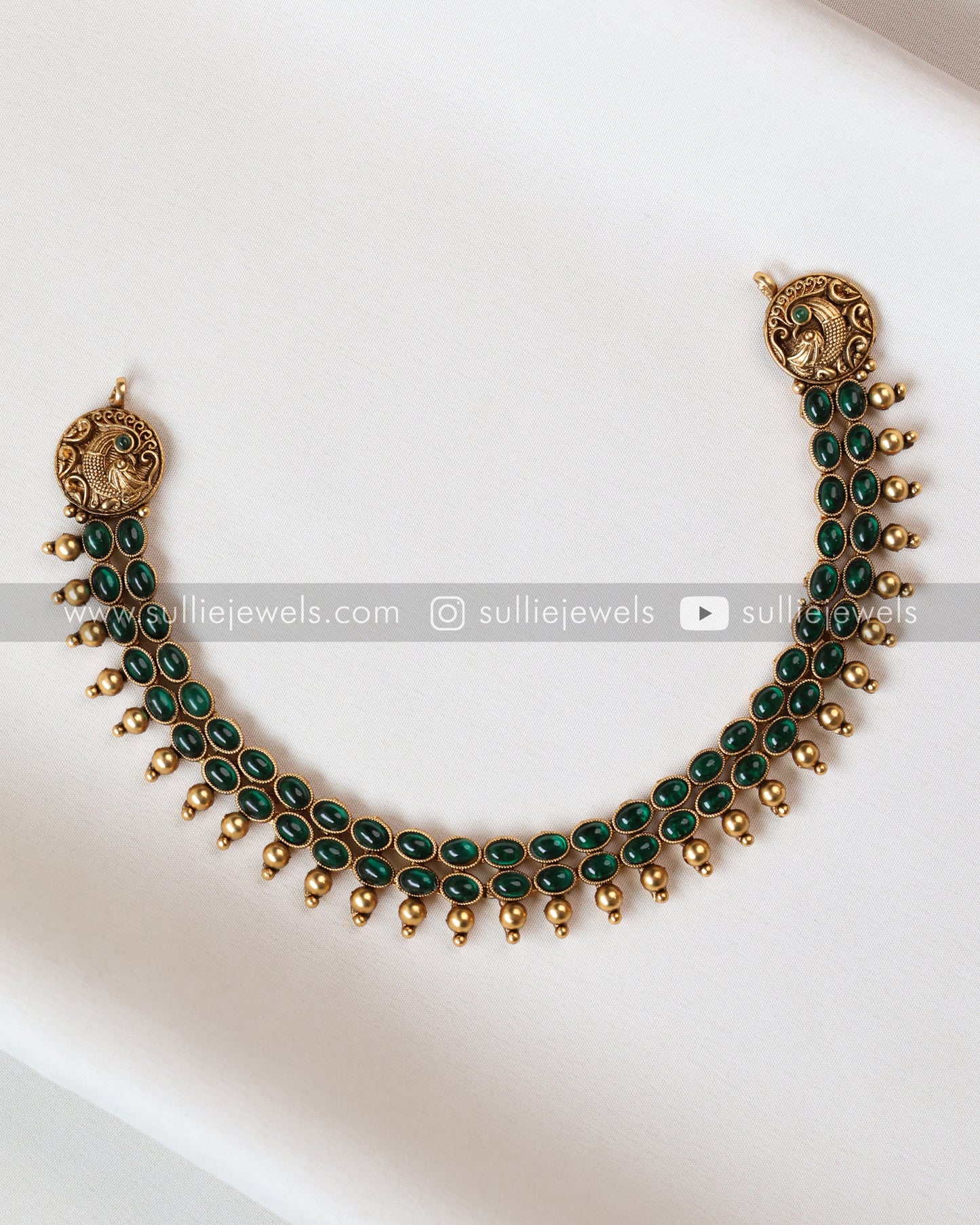 Sullie Basic - Antique Peacock Green Bubble Stone Necklace with Stud