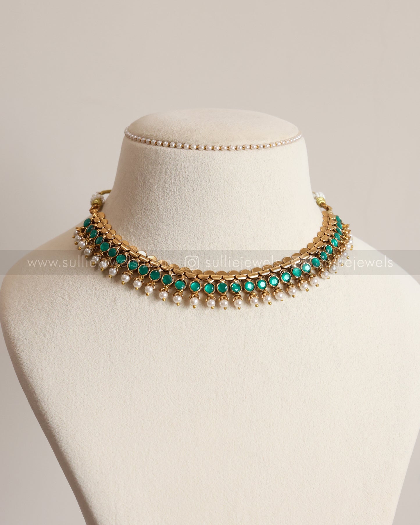 3781 - Sullie Basic - Two Colour Stone Reversible Necklace with 2 Studs