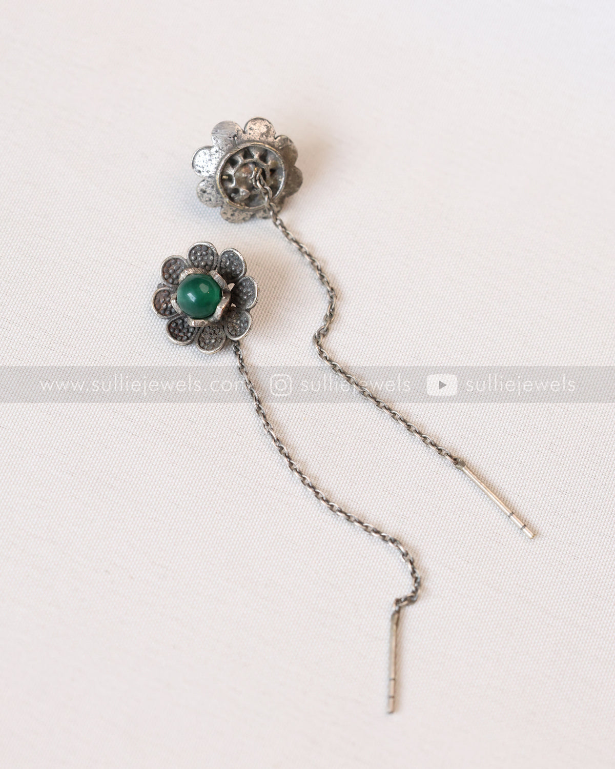 Sui Dhaga Oxidised Green Flower Earrings