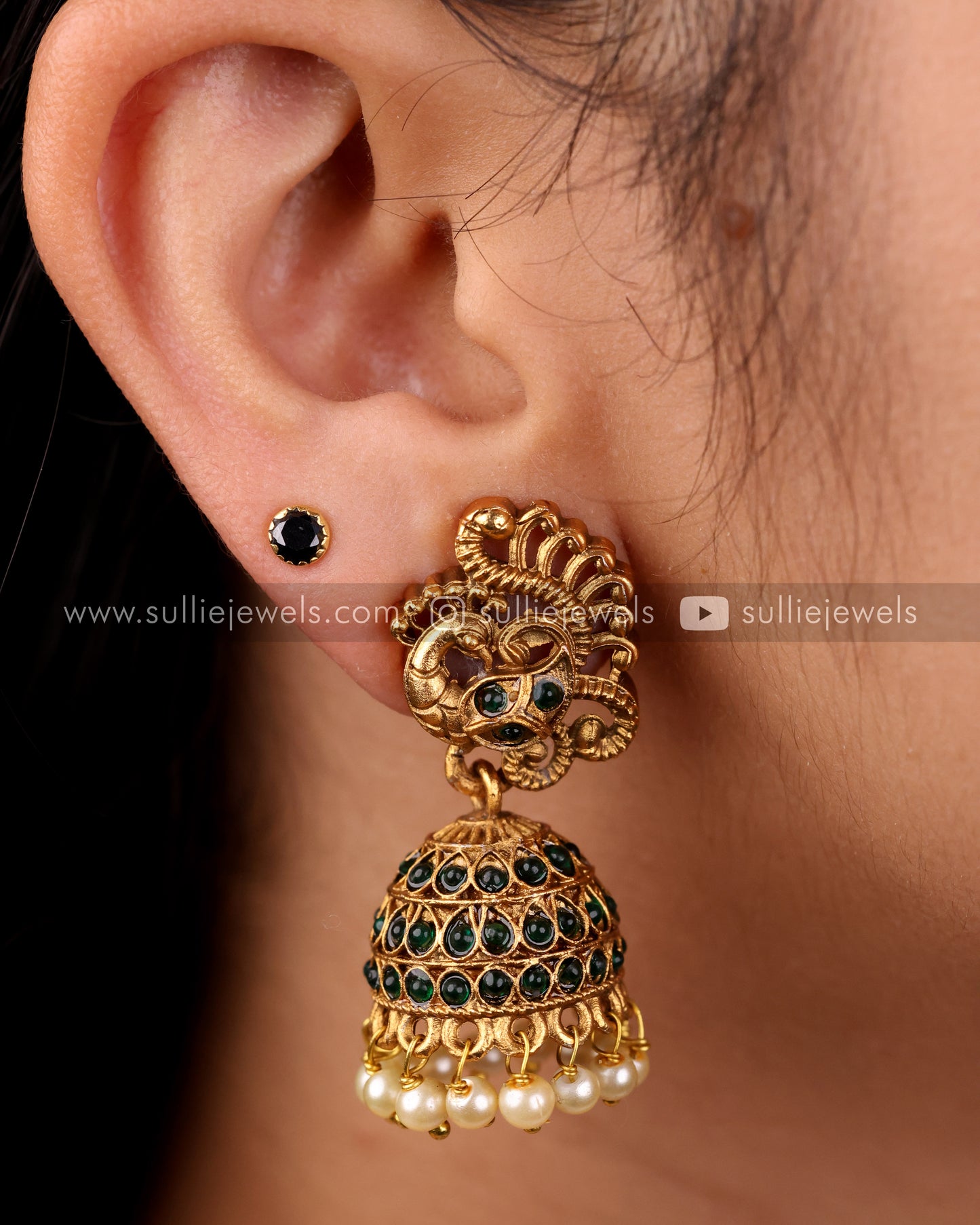 Lakshmi Stone Choker with Pearl drops Set
