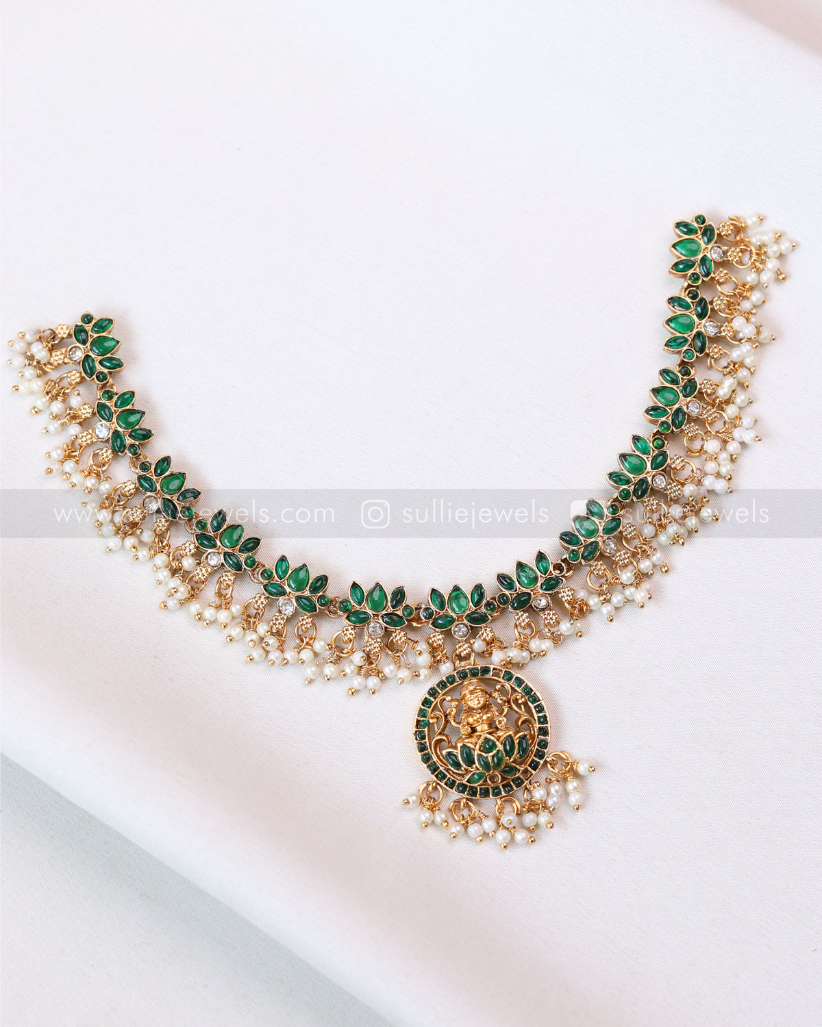 3409 - Sullie Basic - Lakshmi Pendant Lotus Guttapusalu Necklace with Jhumka - Green