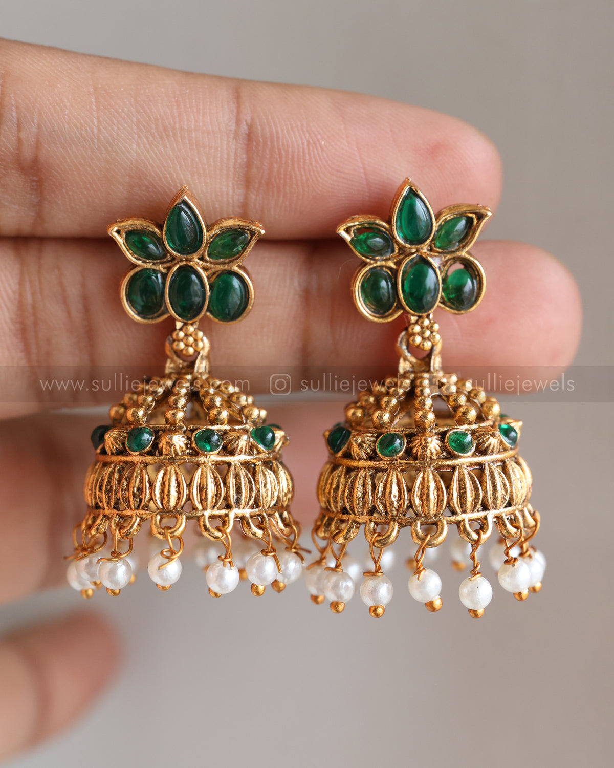 3409 - Sullie Basic - Lakshmi Pendant Lotus Guttapusalu Necklace with Jhumka - Green