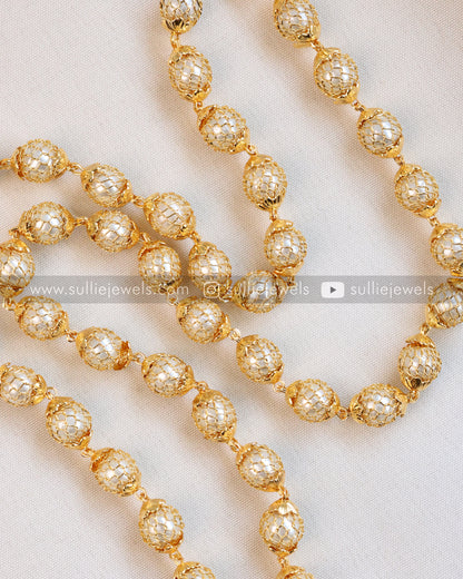 Gold Meshed Pearl Chain with Lakshmi Kemp Pendant