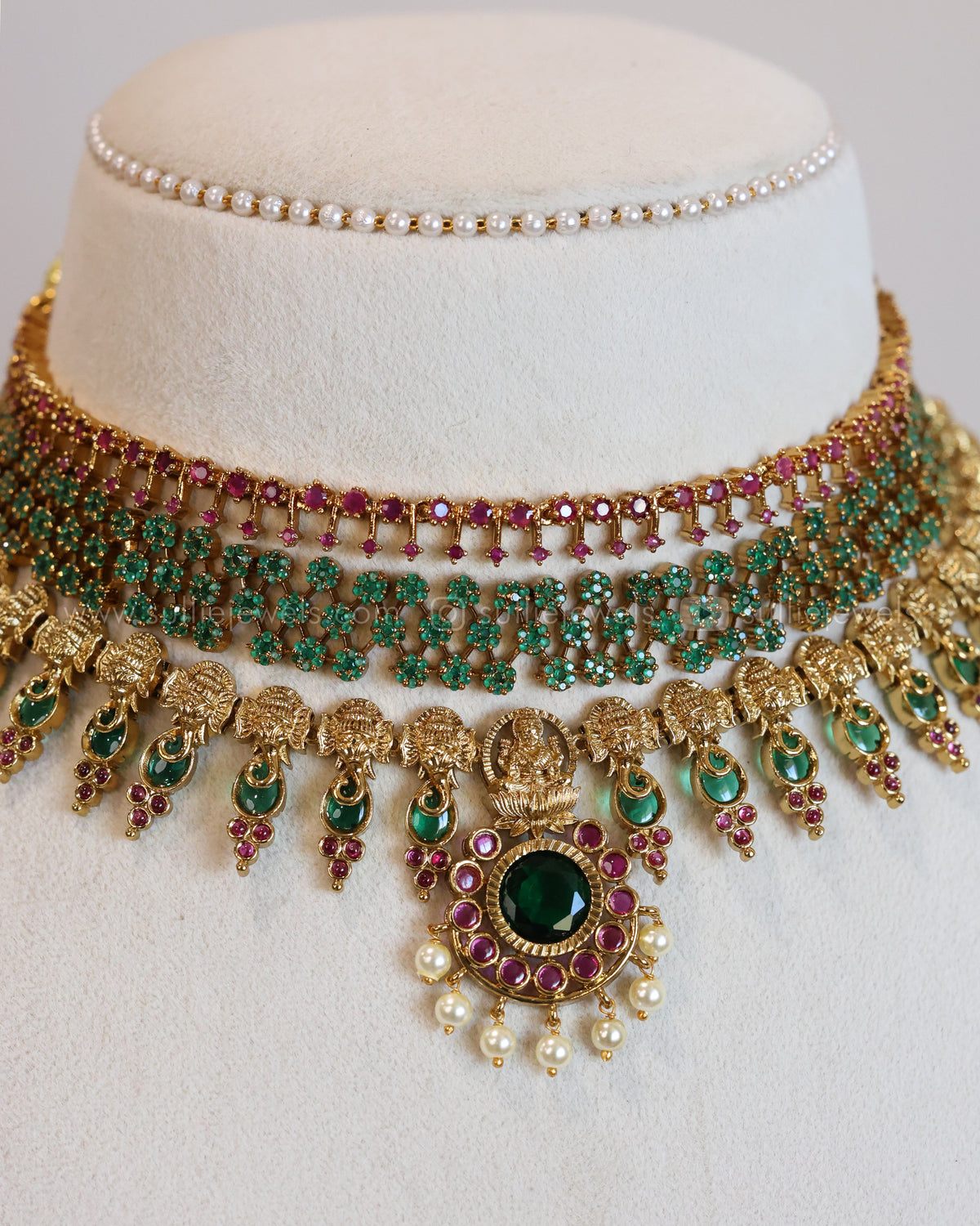 Lakshmi AD Stone & Palakka Layered Combo