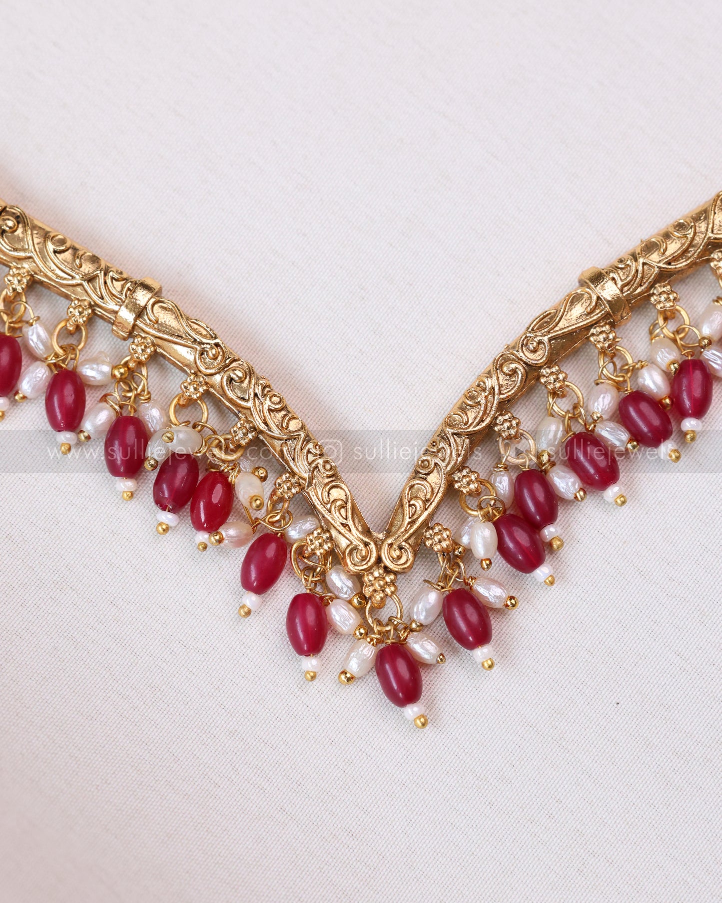 3785 - Sullie Basic Ruby Guttapusalu Hasli with Earrings