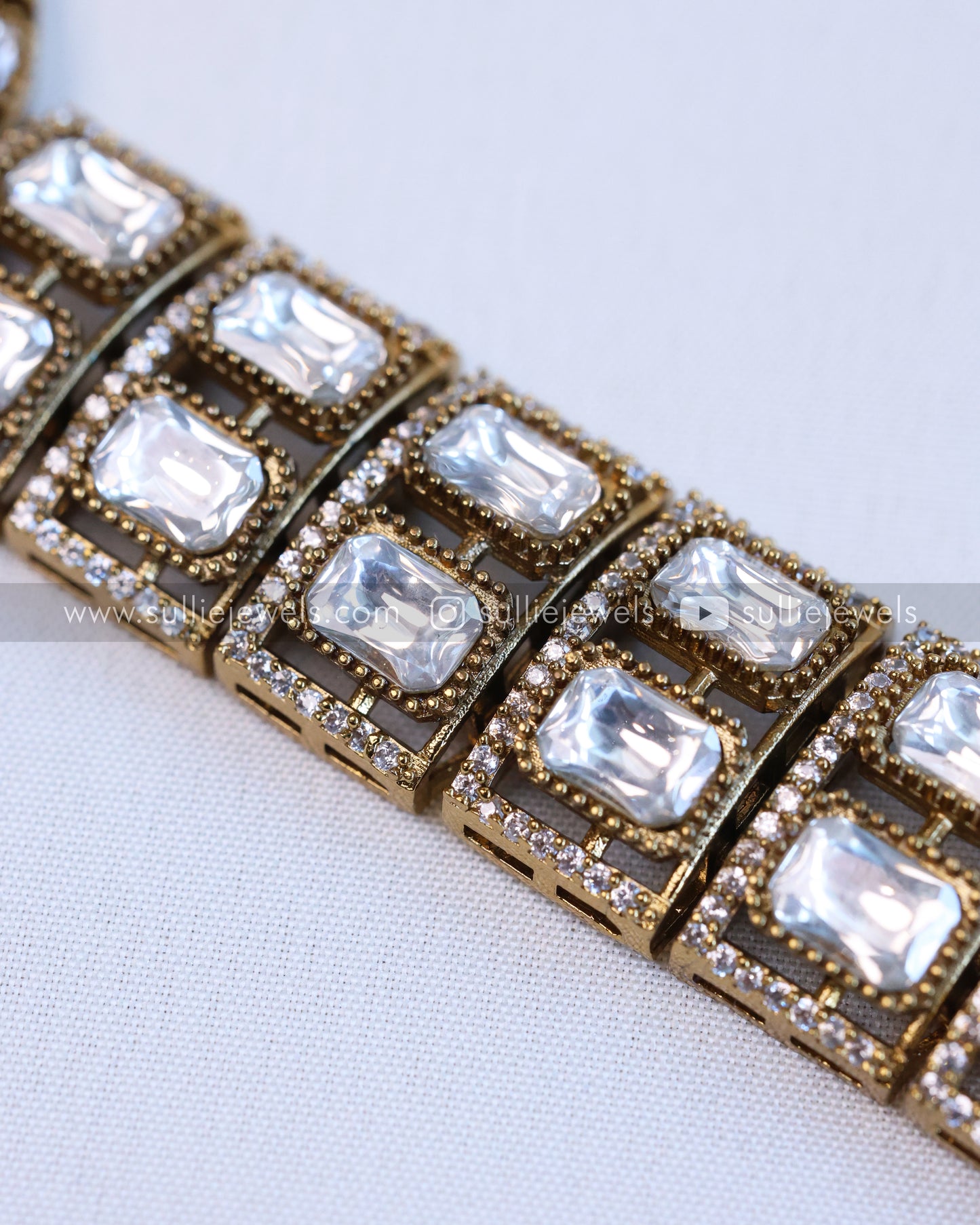 Statement Moissanite Premium Choker with Stud
