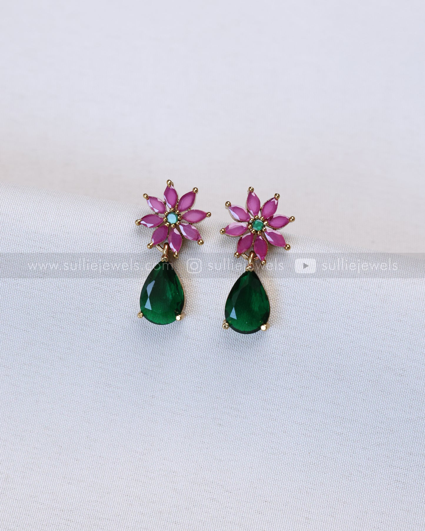 3684 - Emerald Raindrop Full Pink Leaf Necklace with Earring
