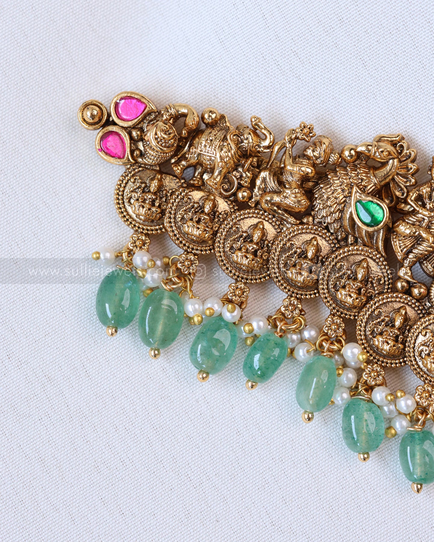 2126 - Premium Gold Lakshmi Coin Choker with Stud - Mint Beads