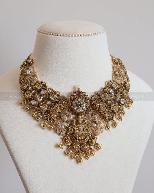 3668 - Goddess Premium Necklace with Earring - Gold Beads
