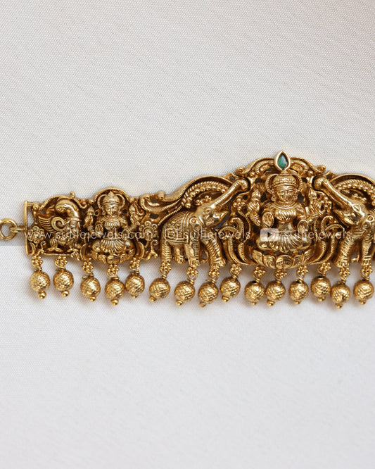 Premium Goddess Choker with Stud