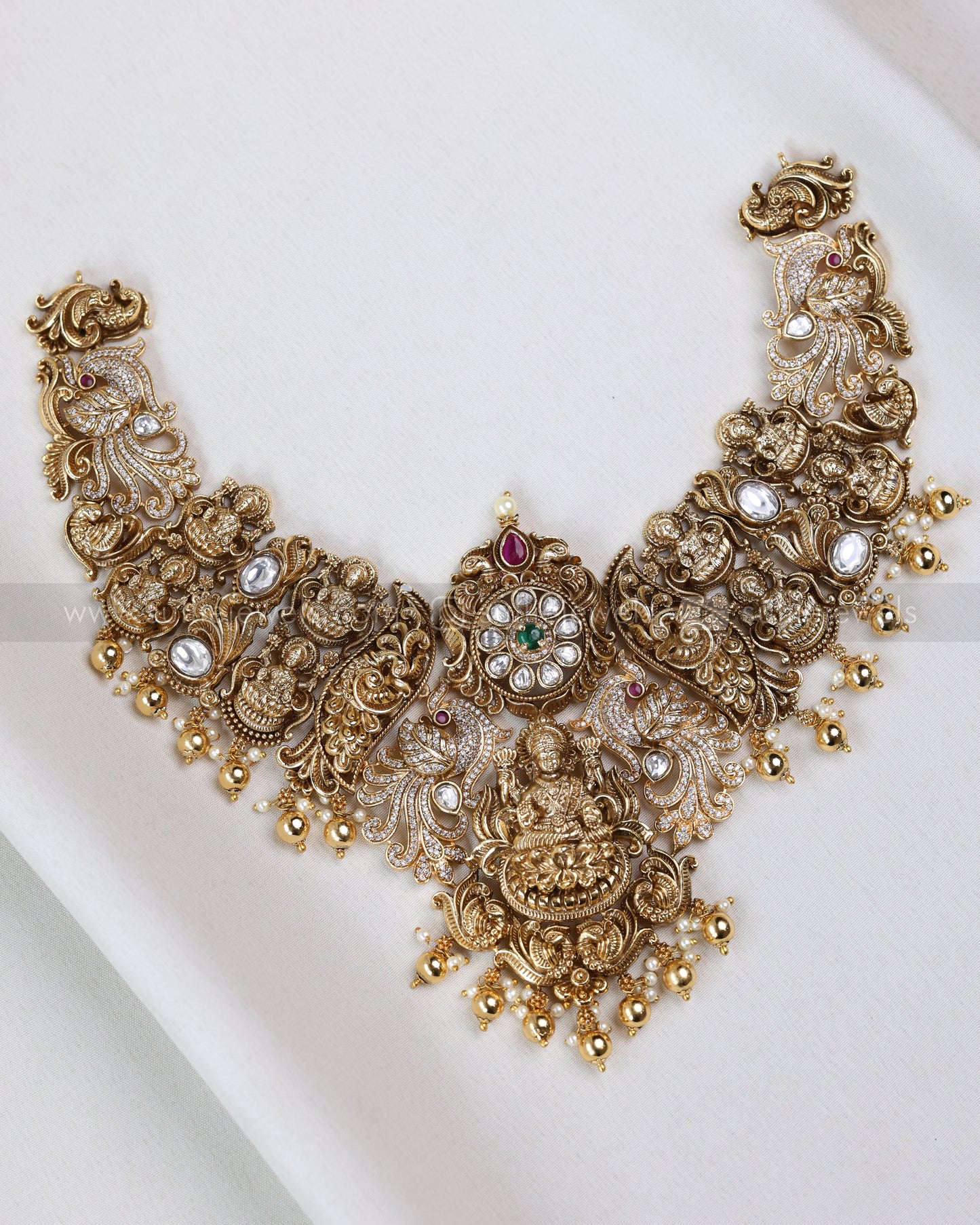 3668 - Goddess Premium Necklace with Earring - Gold Beads